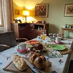 La Maison De Marie Bed & Breakfast Les Rouges-Eaux
