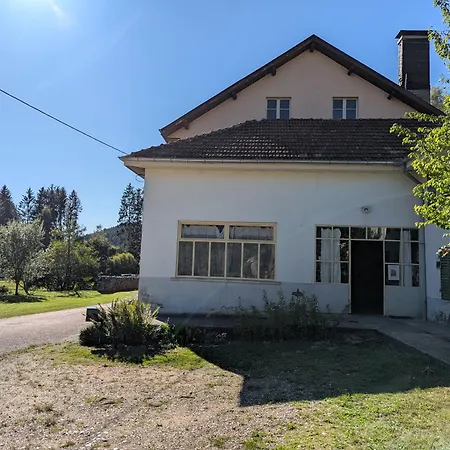 La Maison De Marie Bed and breakfast