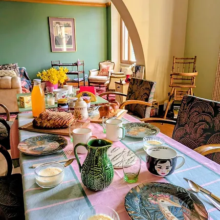 La Maison De Marie Bed & Breakfast